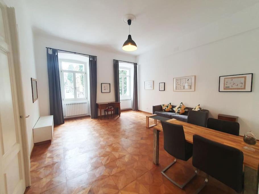 L'Arco Trieste Studio Living 1 Dış mekan fotoğraf